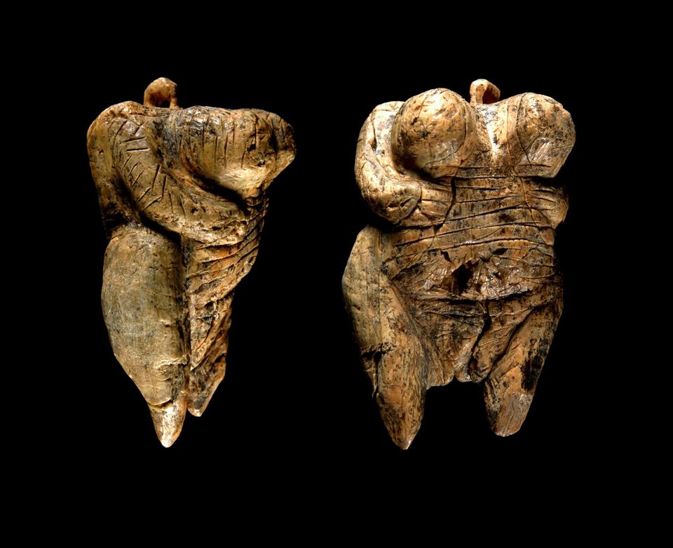 Frauenfigur aus der Hohle Fels Höhle, ca. 40.000 Jahre alt