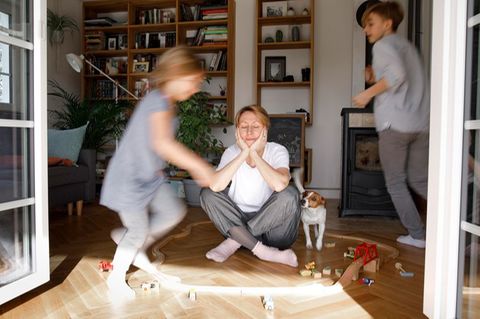 Das Gefühl, nur noch zu funktionieren, aber nichts mehr zu fühlen? Wer immer viel gibt, ist irgendwann erschöpft. Foto: Katharin