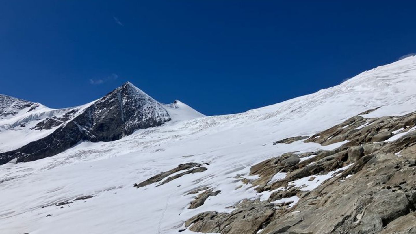 Die Gletscher in Österreich ziehen sich aufgrund des Klimawandels weiter zurück. Foto: Sabine Dobel/dpa