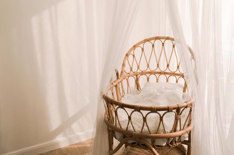 Fehlgeburten sind bis heute ein Tabuthema. Die Sprachlosigkeit erschwert es Betroffenen, Hilfe zu suchen und zu erhalten