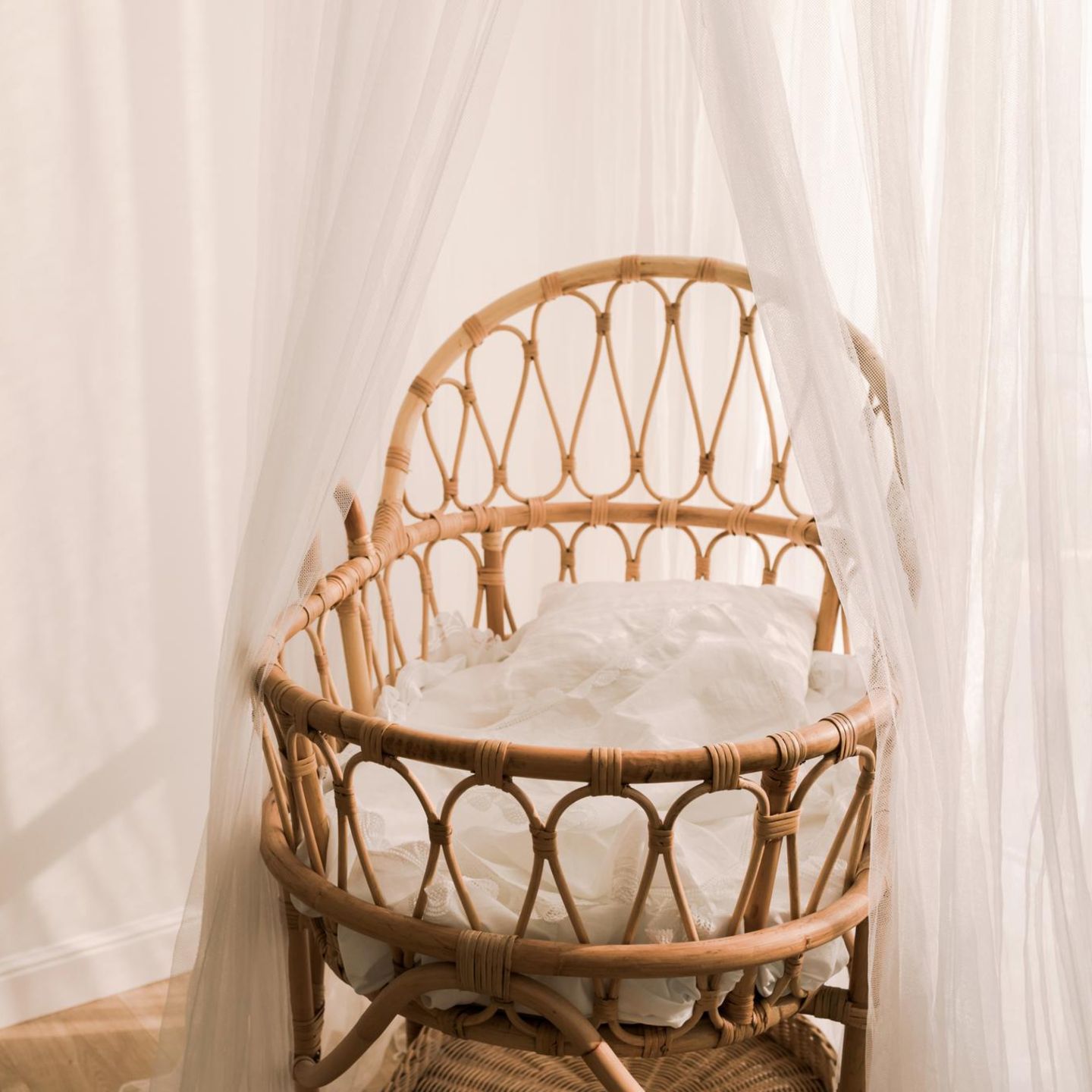 Fehlgeburten sind bis heute ein Tabuthema. Die Sprachlosigkeit erschwert es Betroffenen, Hilfe zu suchen und zu erhalten