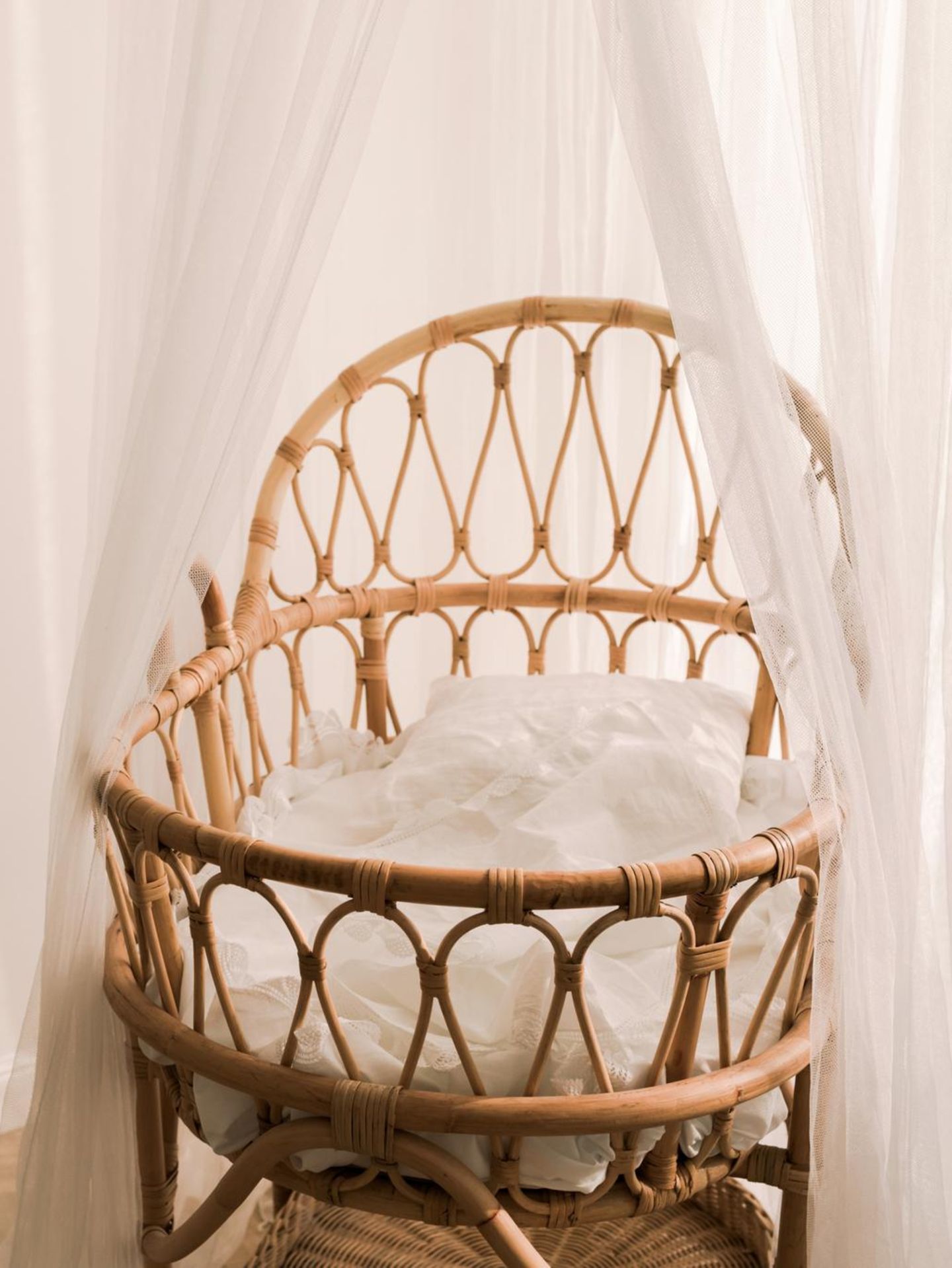 Fehlgeburten sind bis heute ein Tabuthema. Die Sprachlosigkeit erschwert es Betroffenen, Hilfe zu suchen und zu erhalten