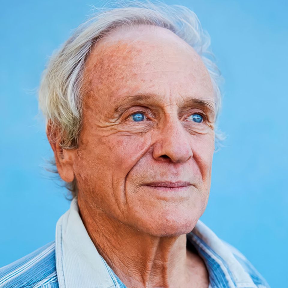 John "Charlie" Veron