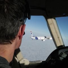Blick auf den Airbus A321neo aus dem DLR-Forschungsflugzeug Falcon 20E