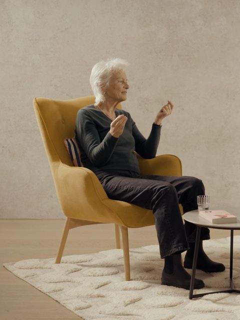 Dr. med. Elke Franzki war langjährig als Gynäkologin tätig und arbeitet heute als Sexualtherapeutin in Hamburg