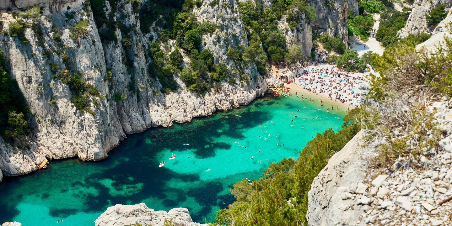 Badeparadies zwischen Felswänden: Die Calanque d’En-Vau gilt als einer der schönsten Strände in Südfrankreich