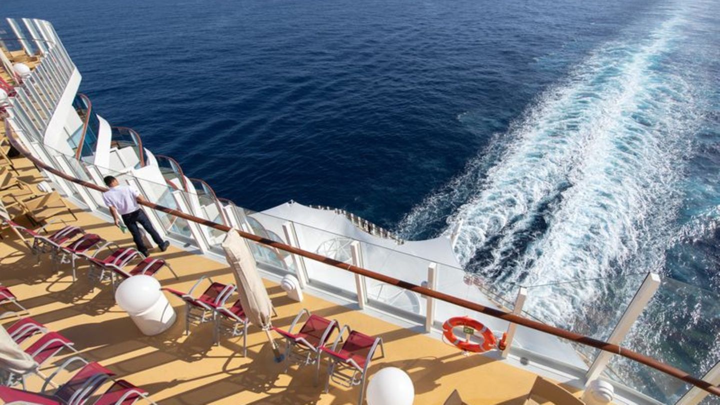 Eine Lärmbelastung in der Kabine durch Schiffsmotoren kann die Minderung des Reisepreises rechtfertigen. Foto: Andrea Warnecke/d