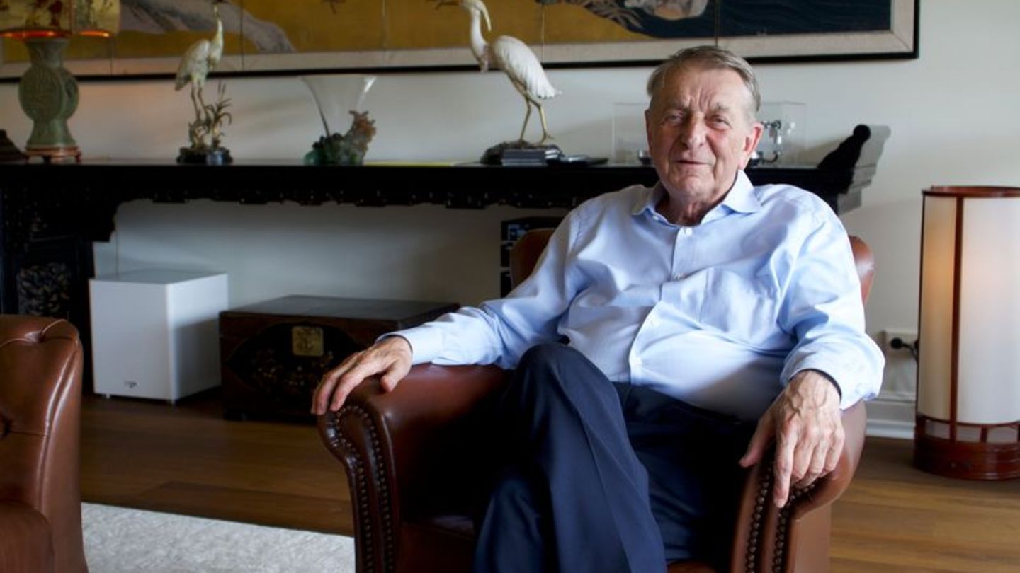 Walter Gunz hat Mediamarkt mitgegründet und viel als Unternehmensberater gearbeitet. Foto: Michael Faulhaber/-/dpa