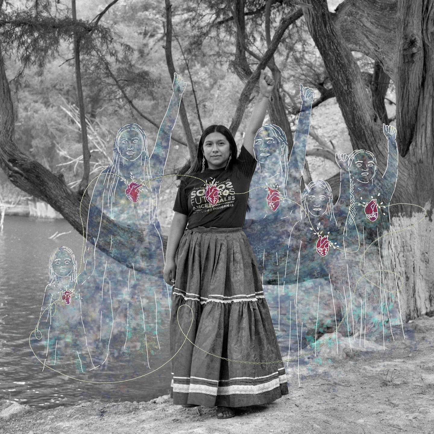 Citlali Fabián erhält den Hauptpreis für ihr Projekt "Bilha, Stories of my Sisters", das Porträts indigener Frauen mit digitalen Illustrationen verbindet. Die bildende Künstlerin aus der Yalalteca-Gemeinschaft in Mexiko wird mit 25.000 US-Dollar ausgezeichnet und gewinnt zudem in der Kategorie "Kreativ". Ihre Serie porträtiert ikonische Frauen aus indigenen Gemeinschaften Oaxacas und deren Engagement in Bereichen wie Recht, Linguistik, Kunst oder Ökologie – als starke Vorbilder für junge Mädchen.     Gesamtsiegerin und Fotografin des Jahres