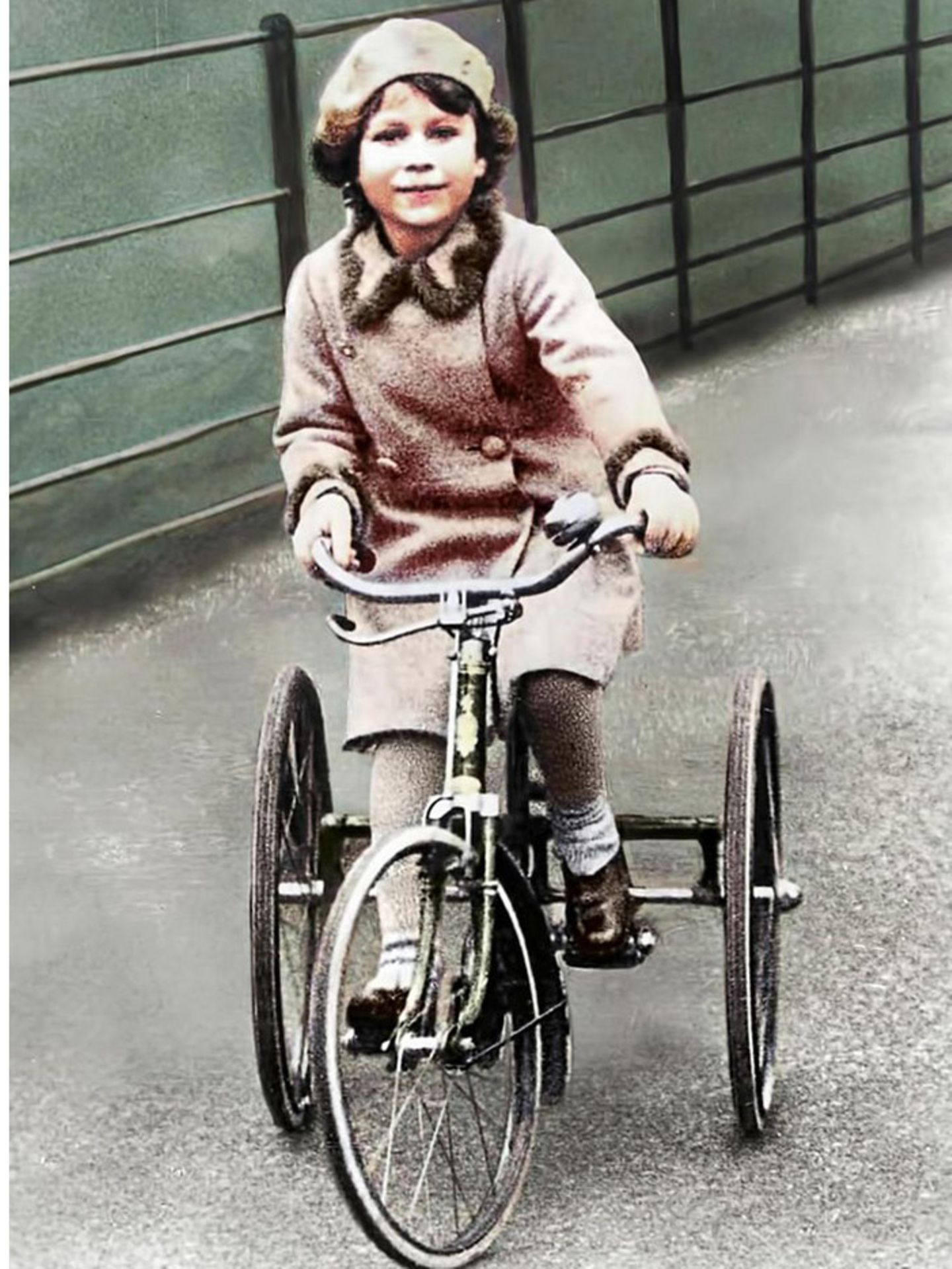 Elisabeth II.: Ein Mädchen namens Lilibet: Einblicke in die Kindheit und Jugend der Queen