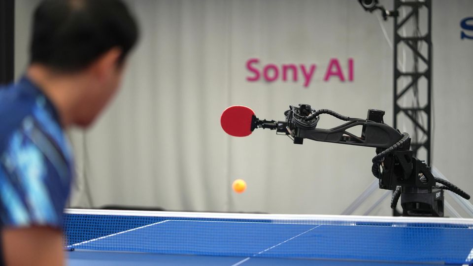 KI gegen Mensch: Spiel, Satz, Maschinen-Sieg? So gut ist Tischtennis-Roboter "Ace" wirklich