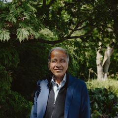 16.05.2022             Engl.: Mojib Latif, meteorologist, oceanographer, climatologist, university lecturer portrait