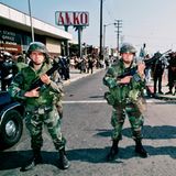 Bewaffnete Soldaten der Nationalgarde