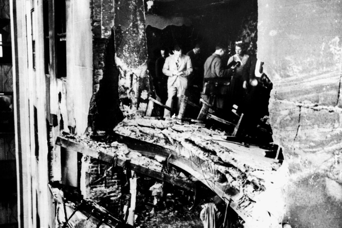 Ein Loch in der Fassade des Empire State Buildings