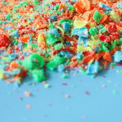 Farbiges Mikroplastik