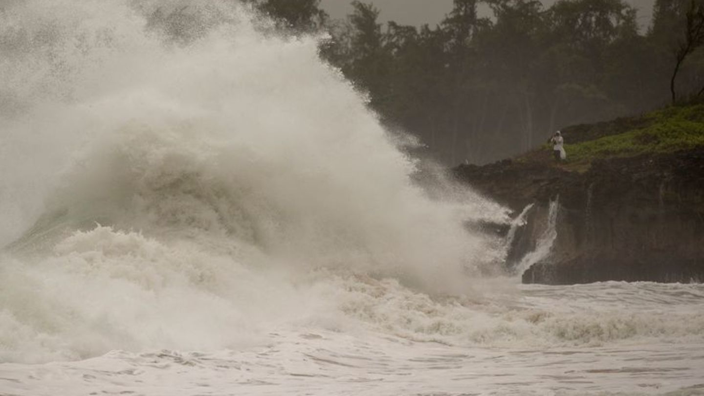 Ein El Nino kann heftige Stürme und Regenfälle, aber auch außergewöhnliche Dürren bringen. Foto: Eugene Tanner/AP/dpa