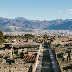 Blick auf Überreste von Pompeji