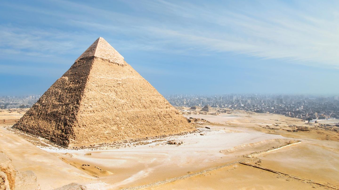 Blick auf Cheops-Pyramide