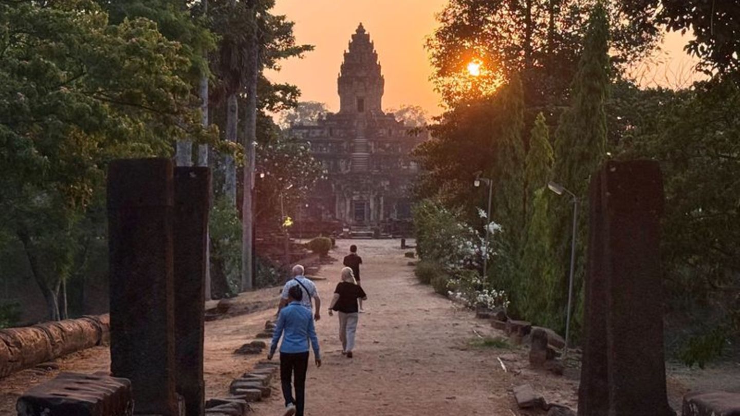 Touristenflaute am Tempel: Das Angkor-Weltkulturerbe ist derzeit wenig besucht - auch der zugehörige Tempelberg Bakong. Foto: Ca