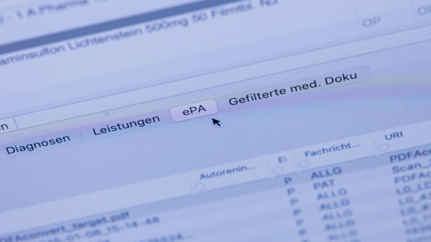 Unterstützung bei der ePA: Ombudsstellen der Krankenkassen können Versicherte bei Fragen und Problemen rund um die elektronische